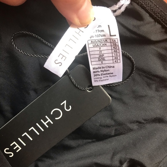 2Chillies Black White Abstract Bikini, NWT, L - Picture 12 of 13